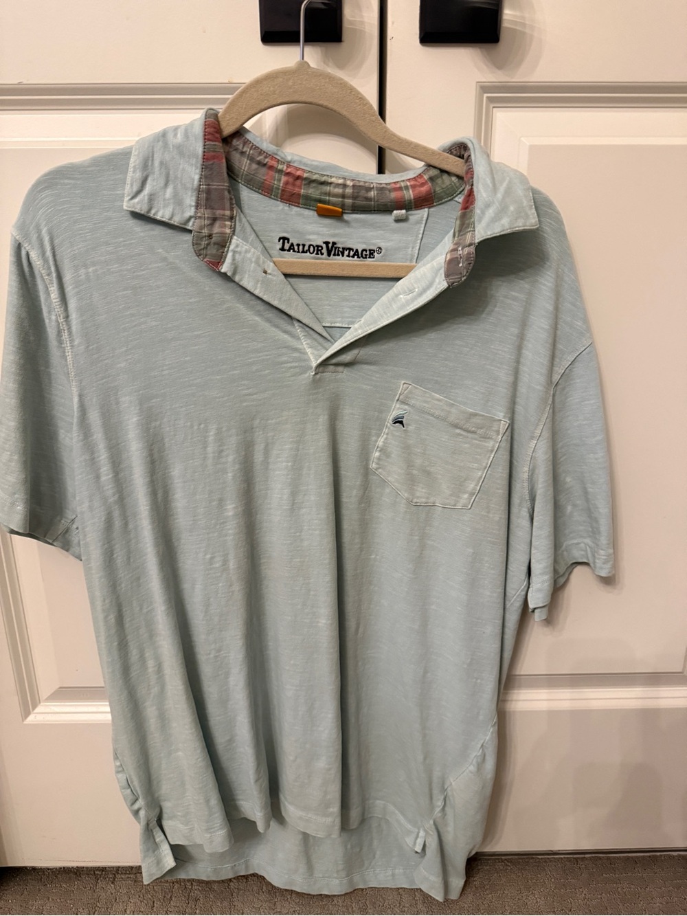 Tailor Vintage Light Blue Men’s Polo with Plaid Collar Accent